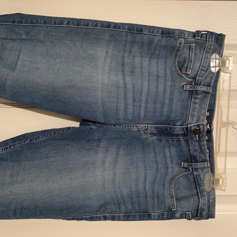 Hollister women’s jeans